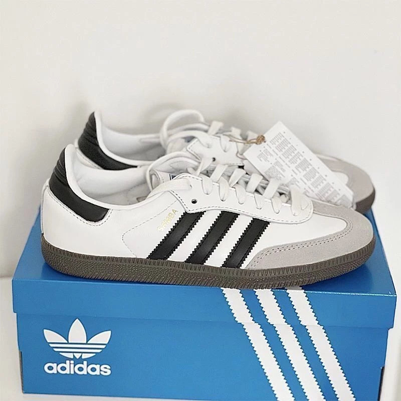 Adidas Samba Classic – White & Black